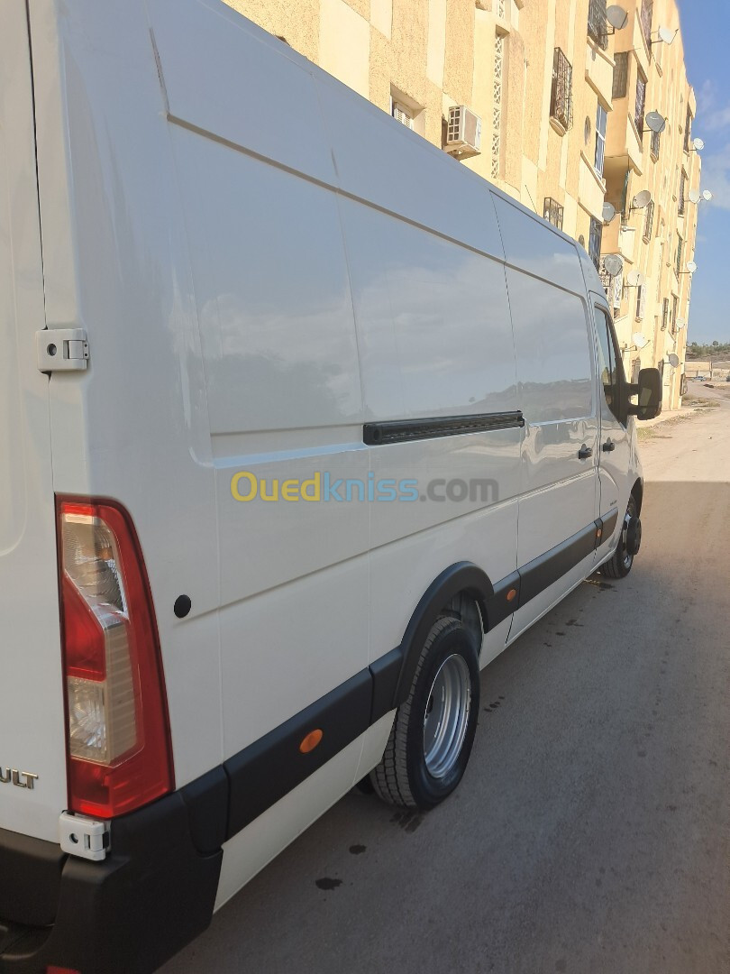 Renault Master 2012 