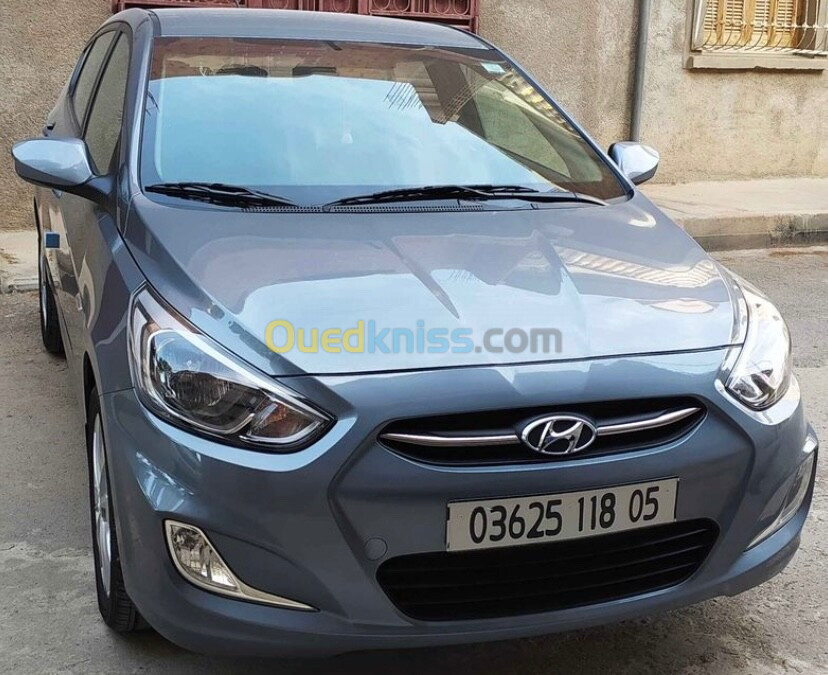 Hyundai Accent RB  4 portes 2018 Accent RB  4 portes