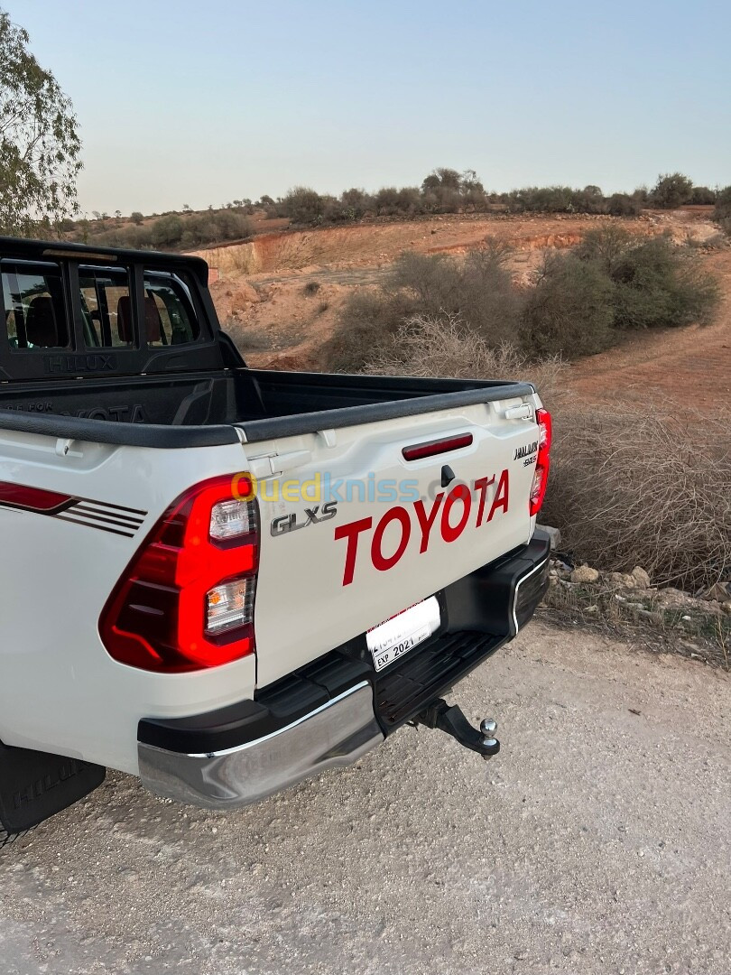 Toyota Hilux 2021 LEGEND DC 4x4