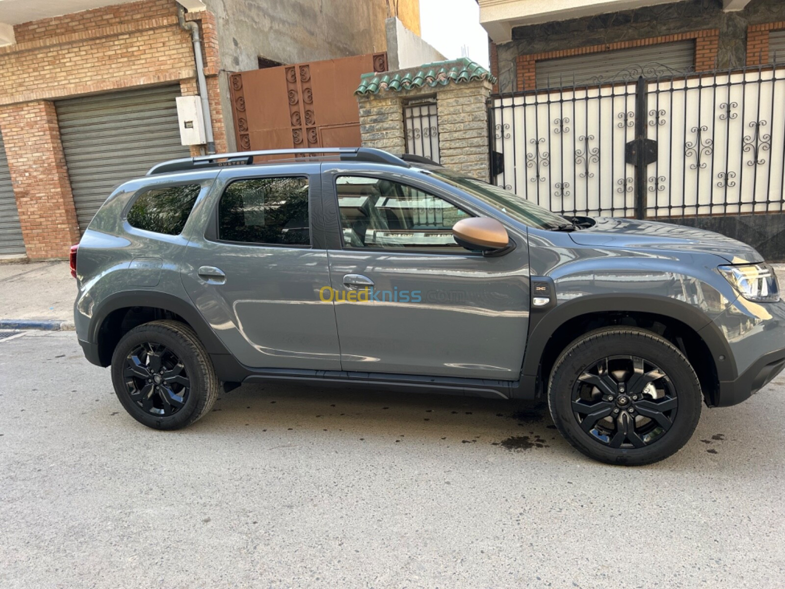 Dacia Duster 2024 GOLD