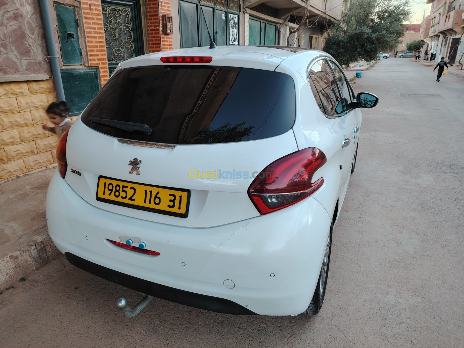 Peugeot 208 2016 Allure Facelift