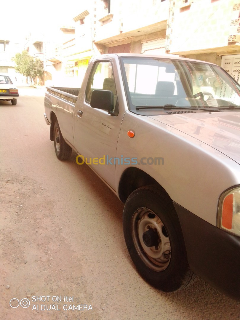 Nissan Pickup 2009 Pickup