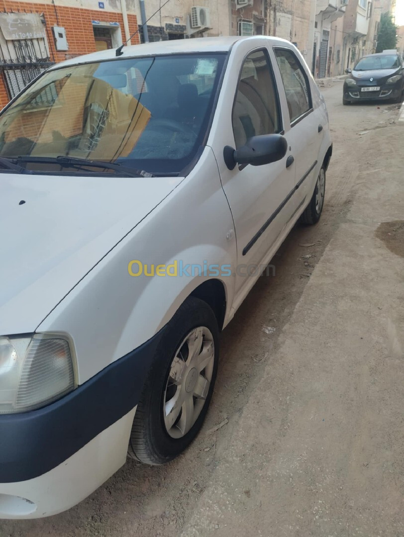 Dacia Logan 2007 لتوت