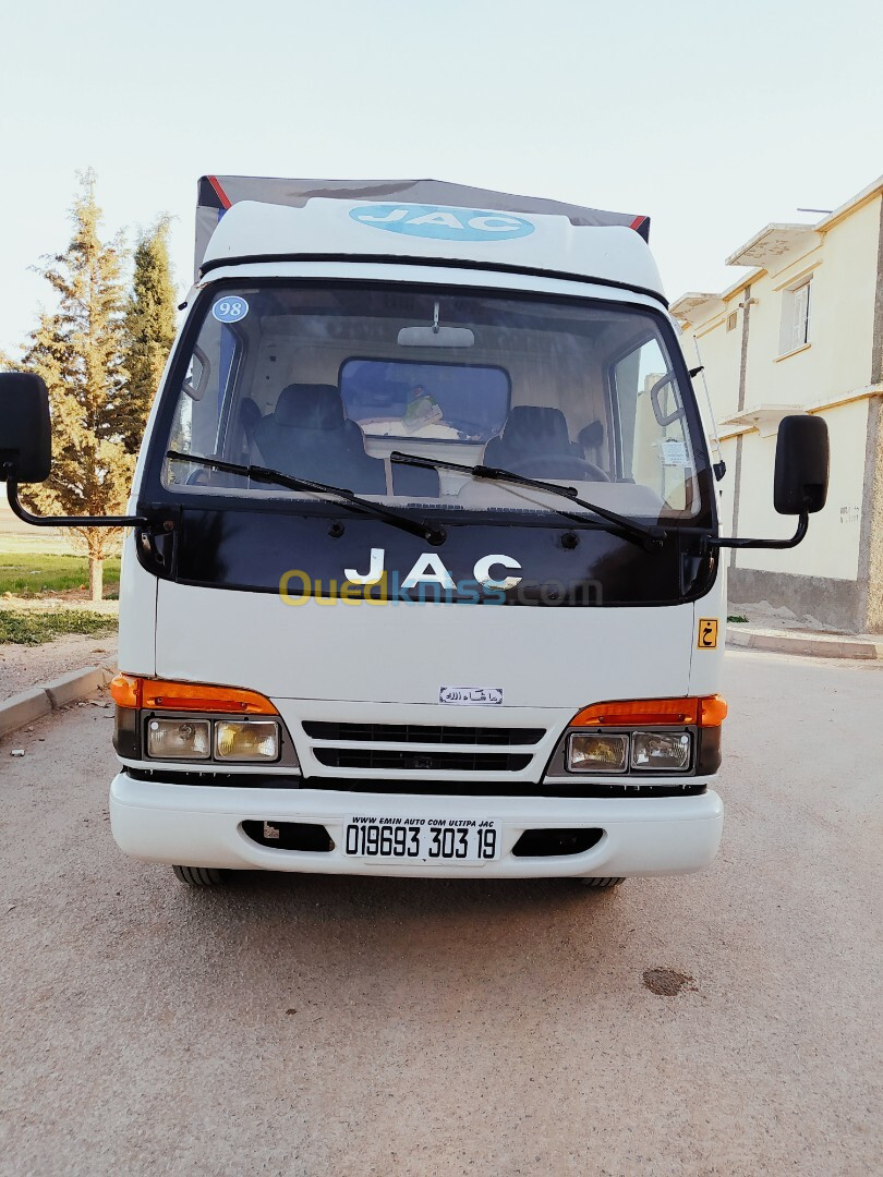 JAC 1025 2003