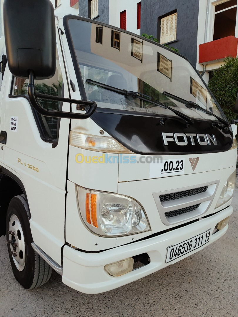 FOTON. YUEJIN 1046 2011