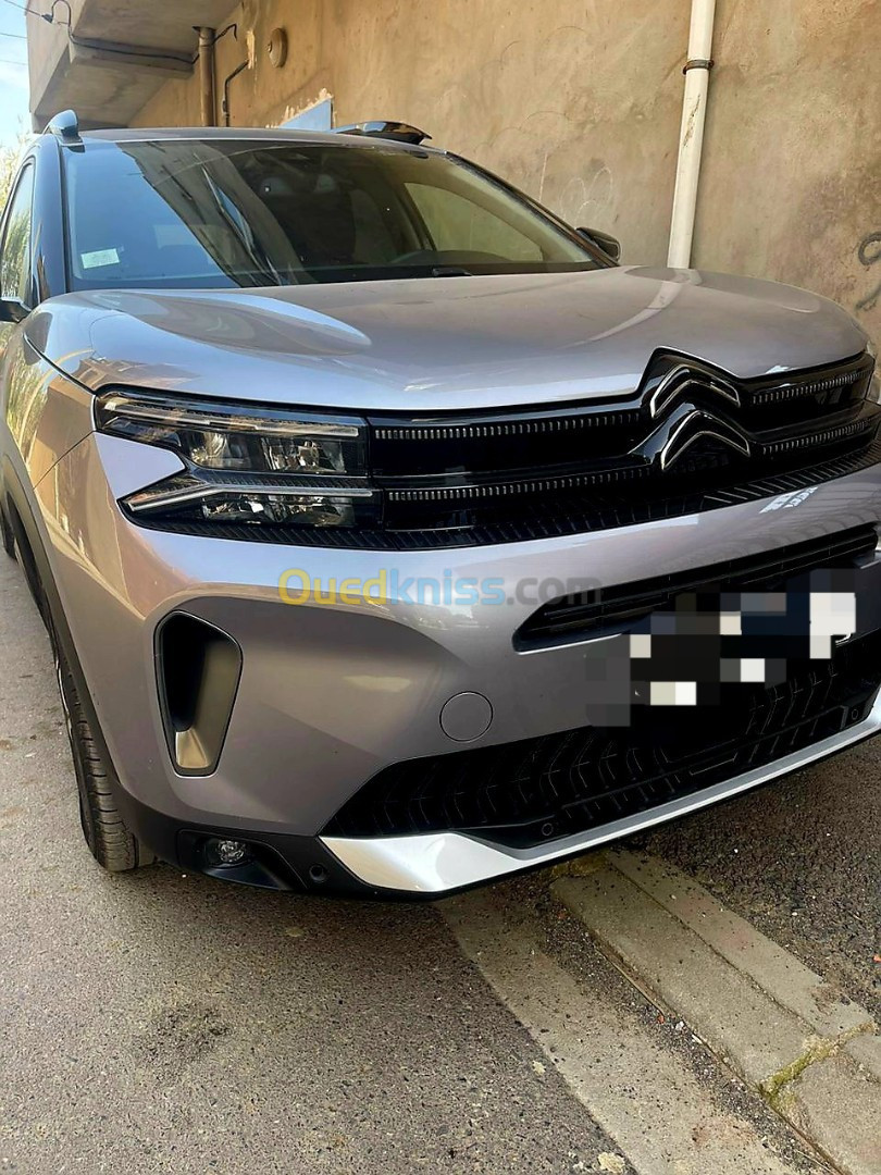 Citroen C5 aircross 2024 1.6 ess 180 chv 2023 SUV