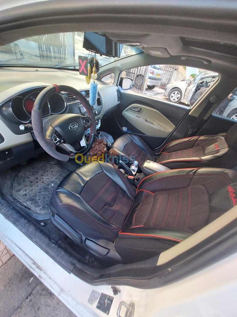 Kia Rio 5 portes 2015 