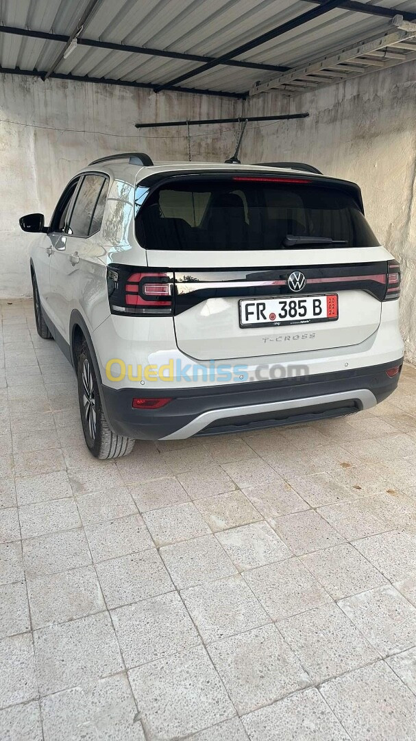 Volkswagen T-Cross 2023 Active