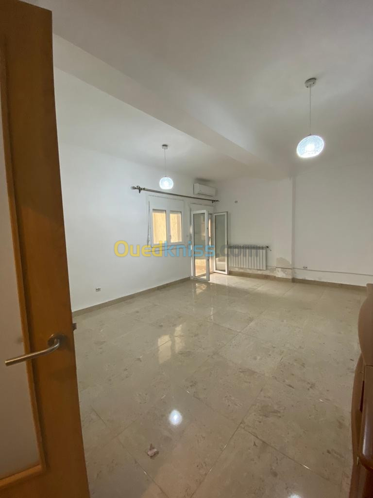 Location Appartement F4 Alger Reghaia