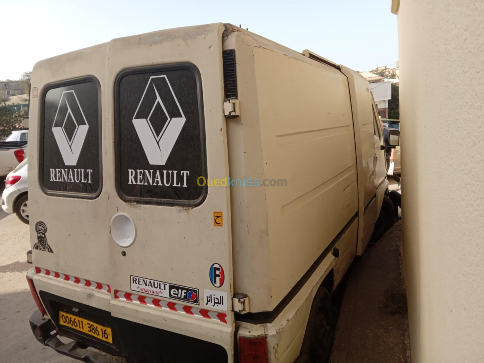 Renault master 1986 essanse