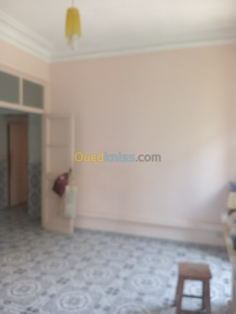 Location Appartement F4 Alger Sidi mhamed