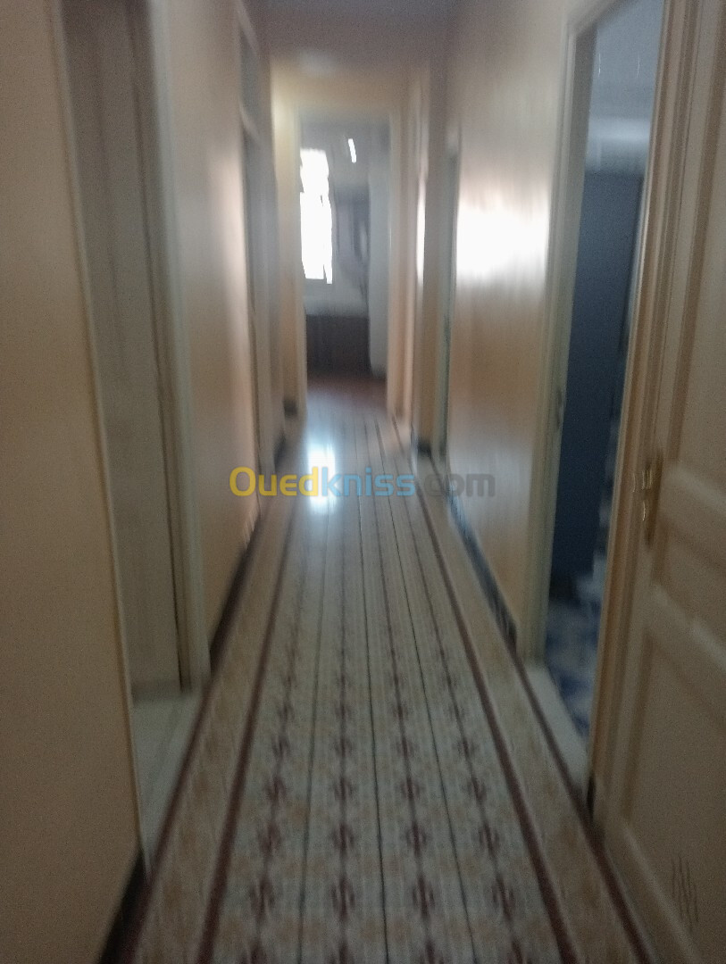 Location Appartement F4 Alger Sidi mhamed