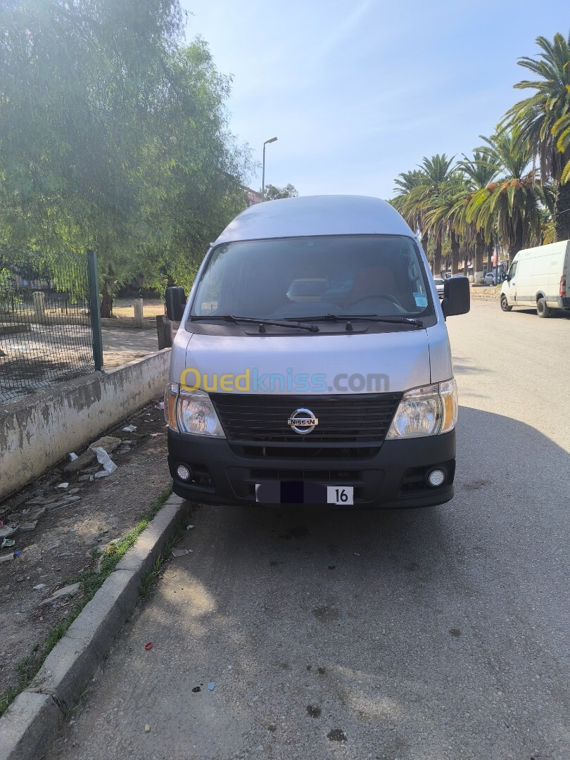 Nissan Urvan E25 2008