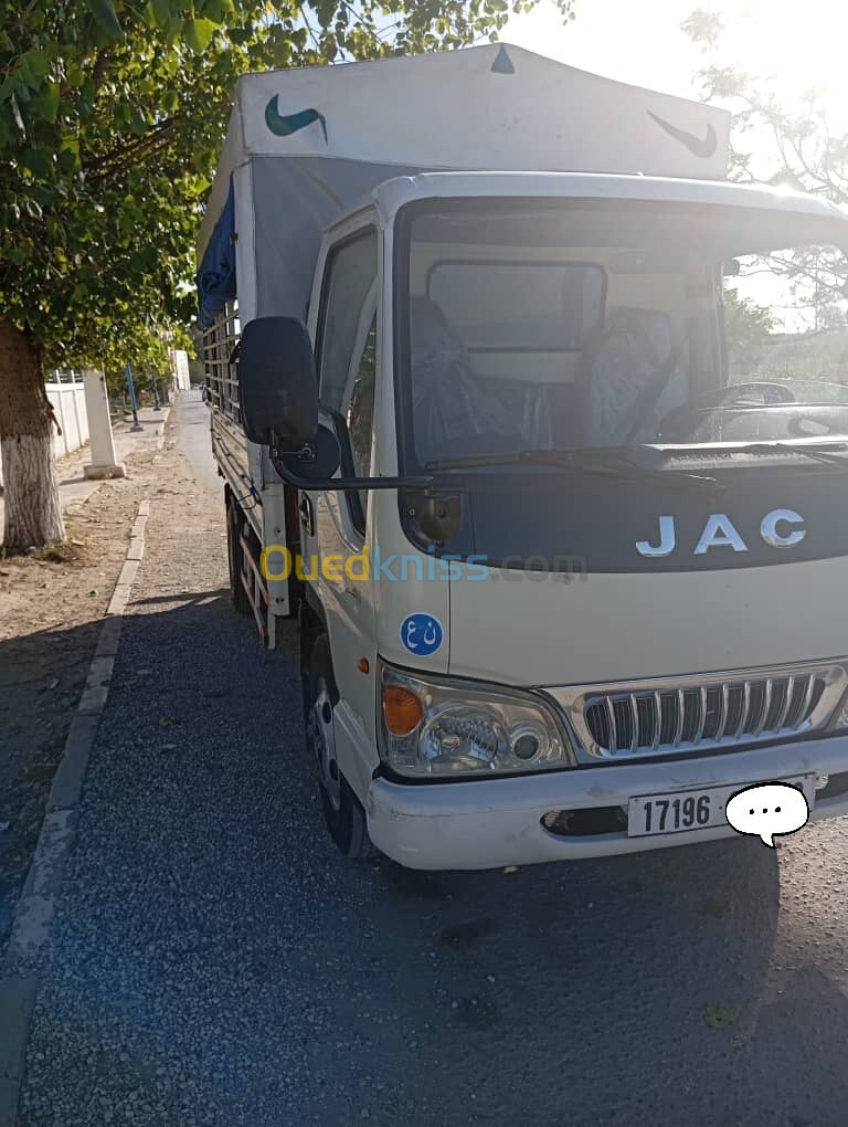 JAC Jac 1040 2012