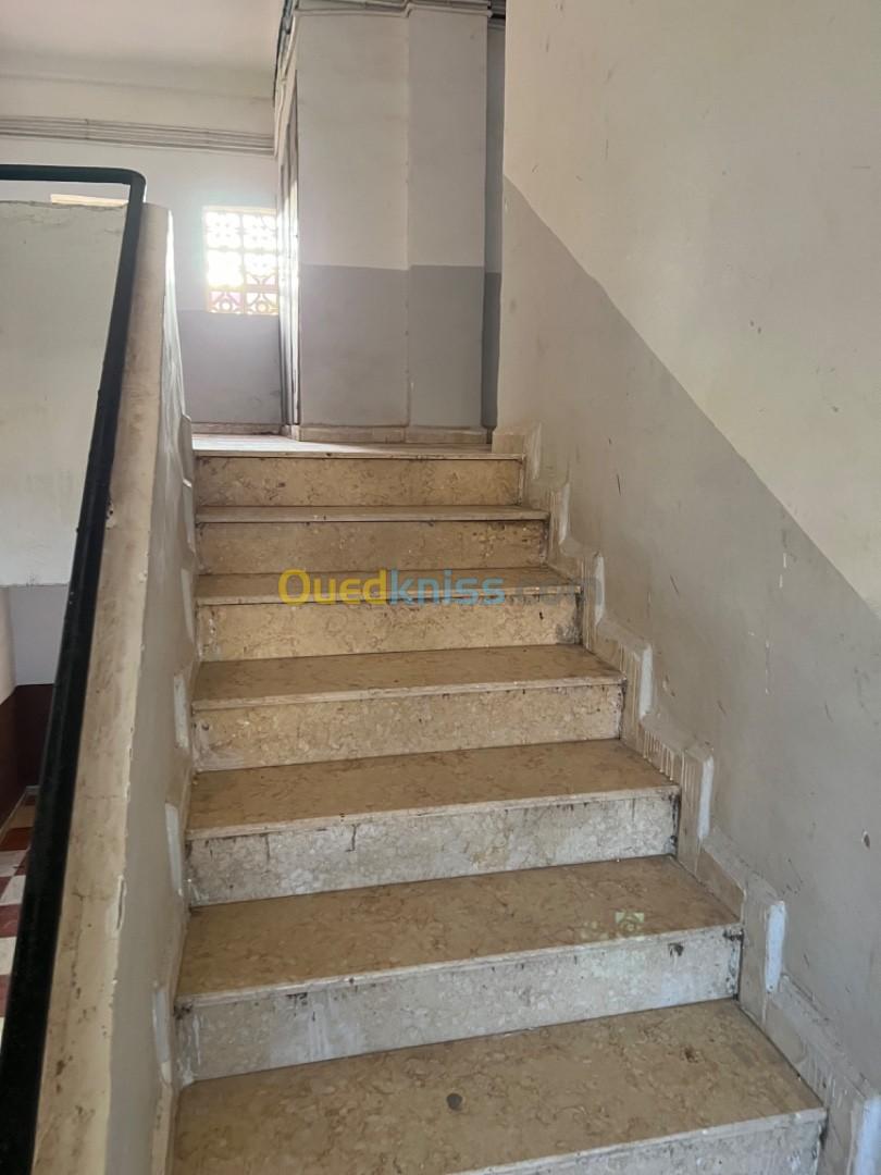 Vente Appartement F3 Relizane Oued rhiou