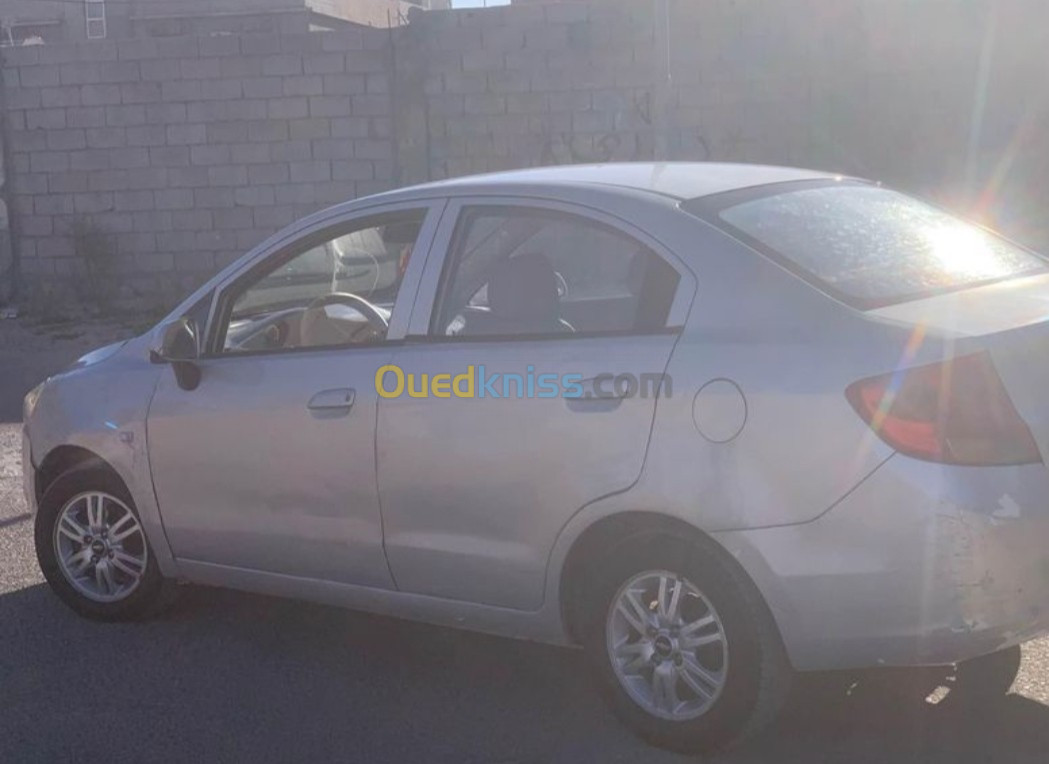 Chevrolet Aveo 4 portes 2013 