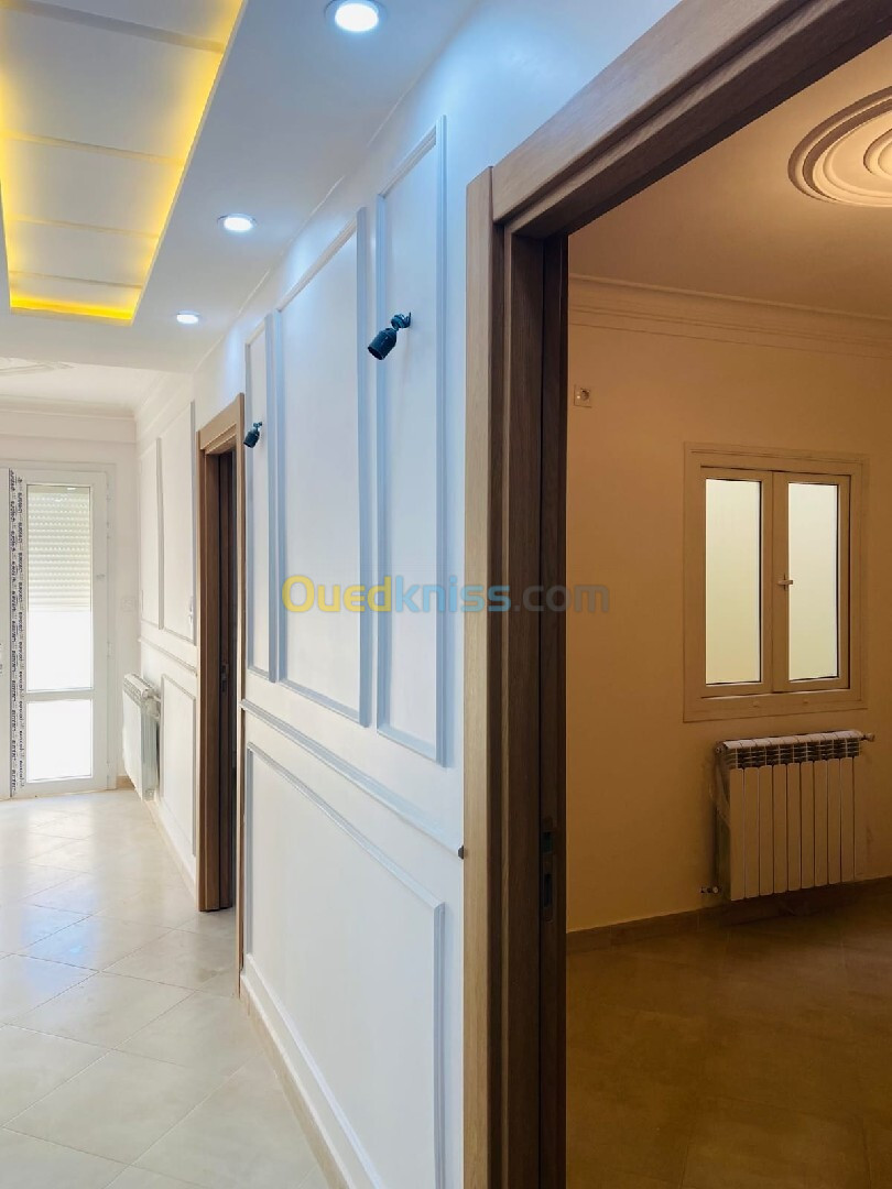 Vente Appartement F5 Alger Bordj el kiffan