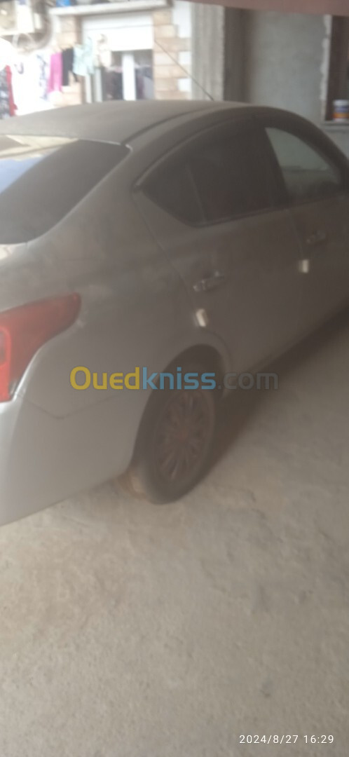 Nissan Sunny 2014 Acenta