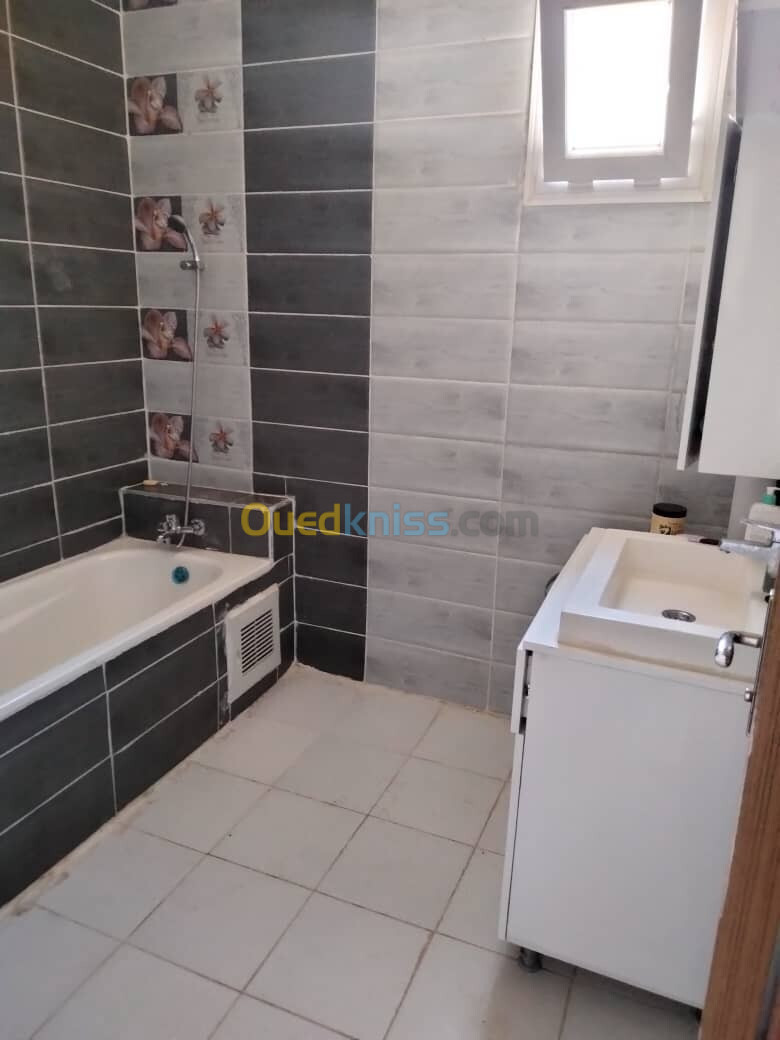 Location Appartement F4 Oran Oran