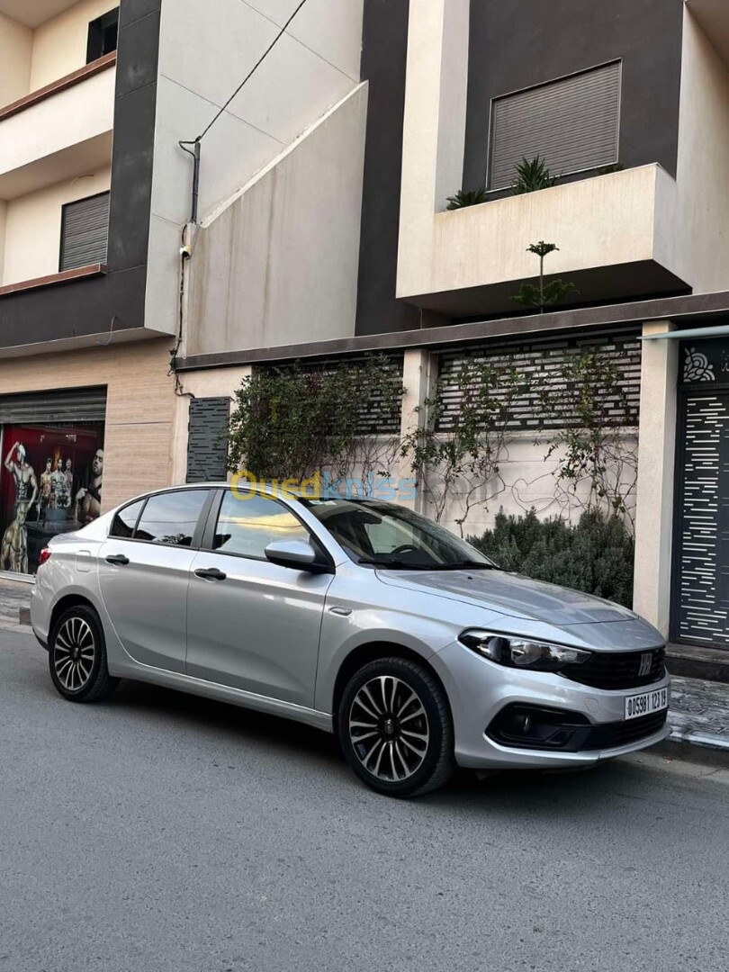 Fiat Tipo 2023 city