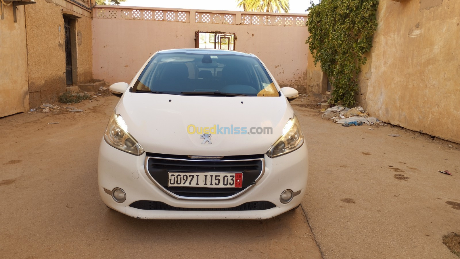 Peugeot 208 2015 Allure