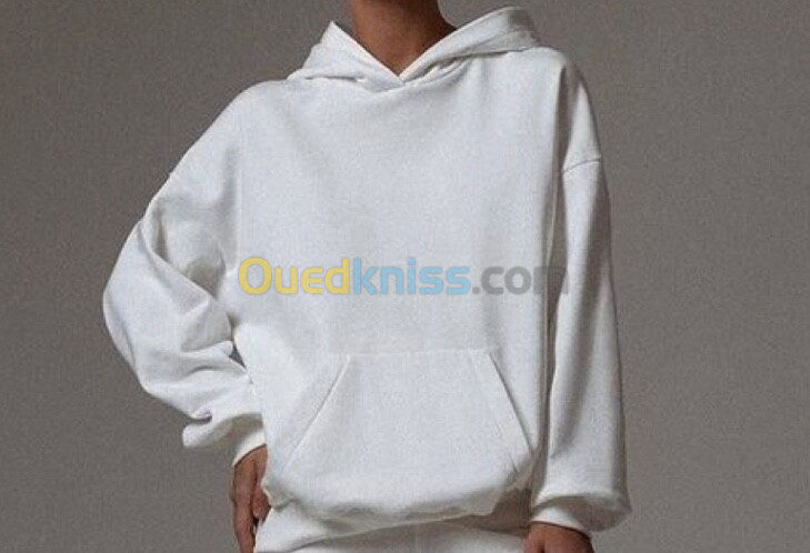 Hoodie oversize coton 100% unisex blanc et noir disponible 