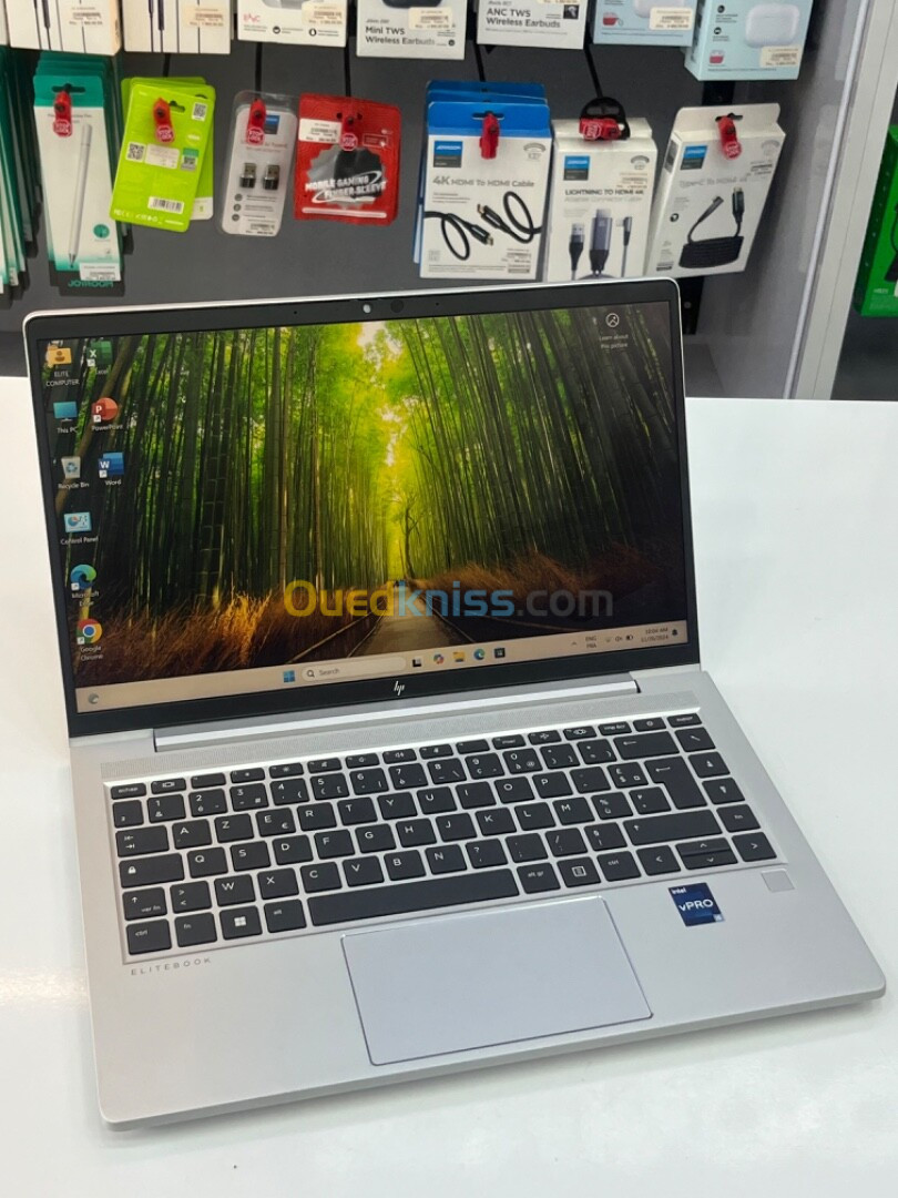 LAPTOP HP ELITEBOOK 640 G10 I5-1345U 32 GB RAM 512GB SSD ECRAN: 14" FHD Tactile 