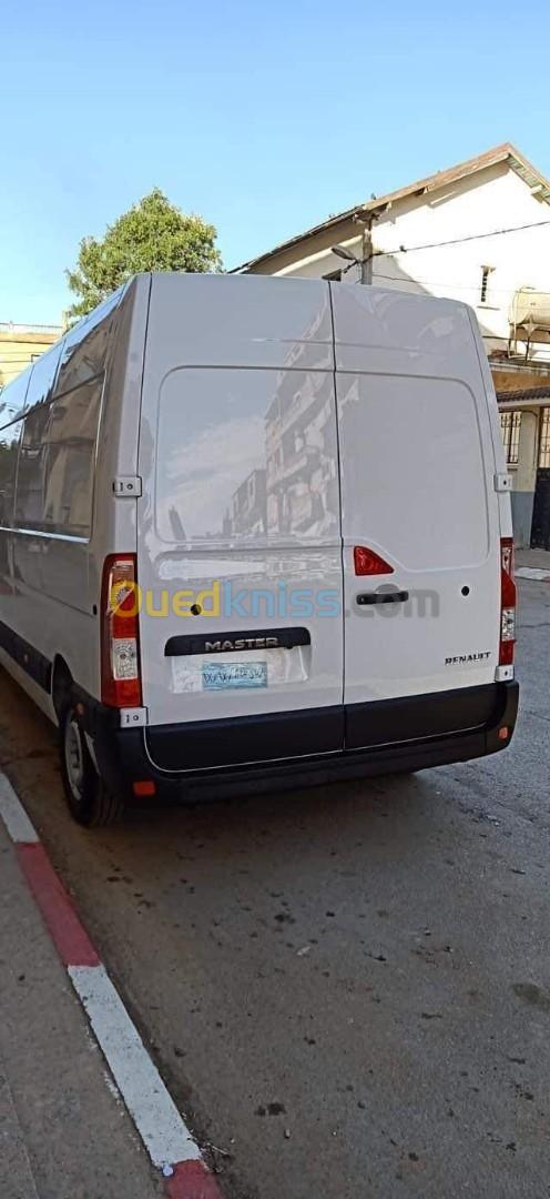 Renault Master 2023