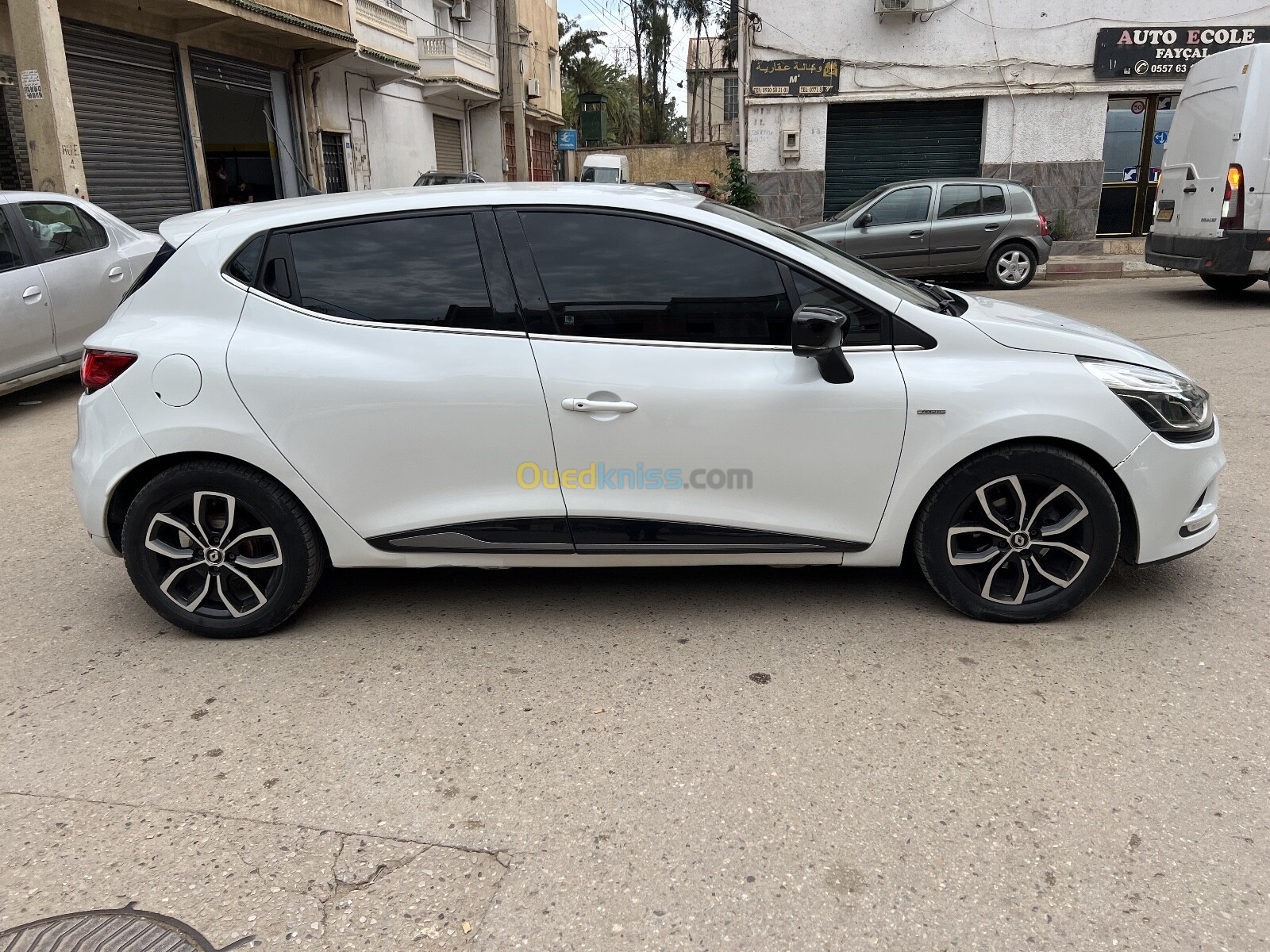 Renault Clio 4 2019 Limited 2