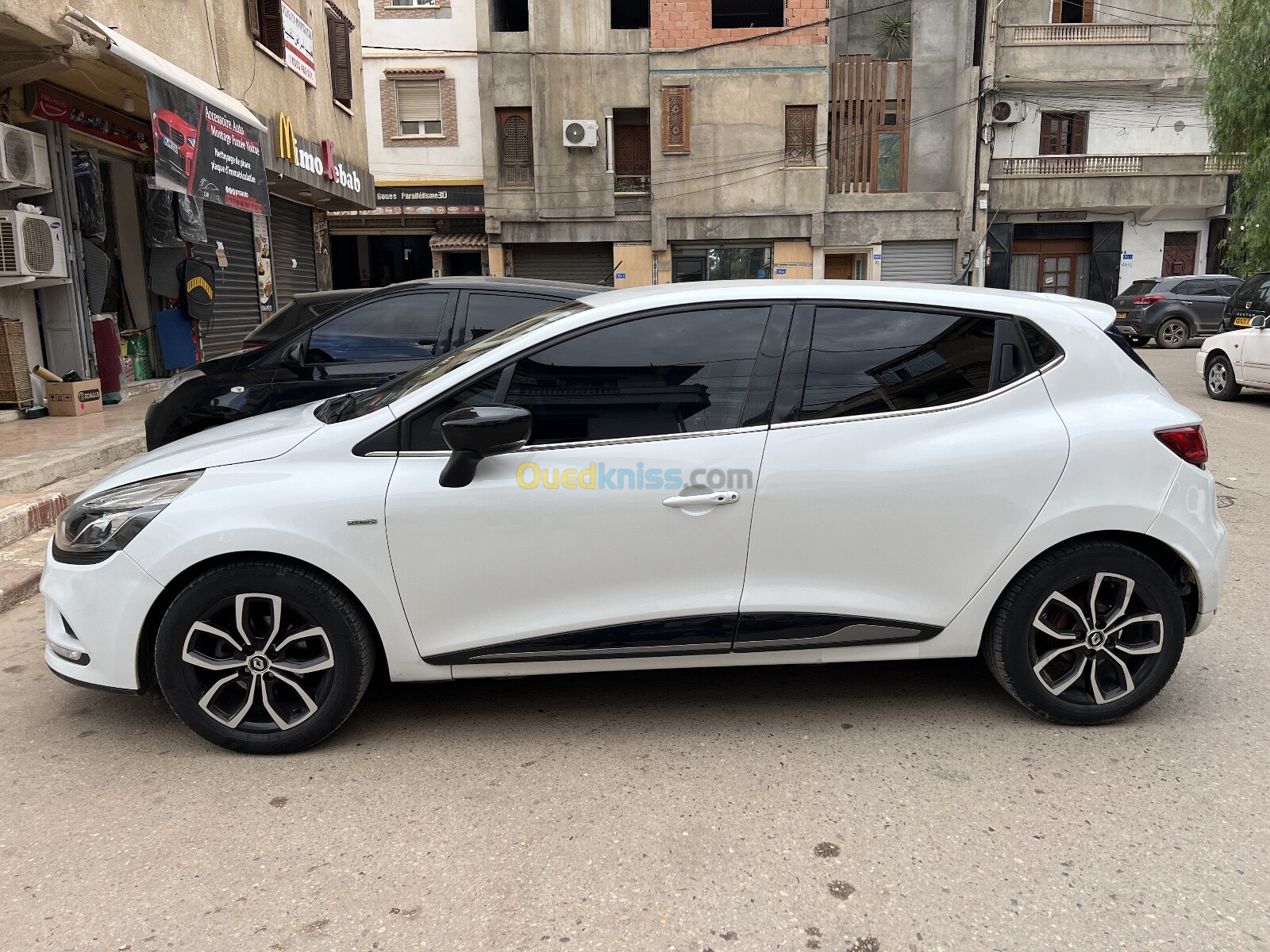 Renault Clio 4 2019 Limited 2