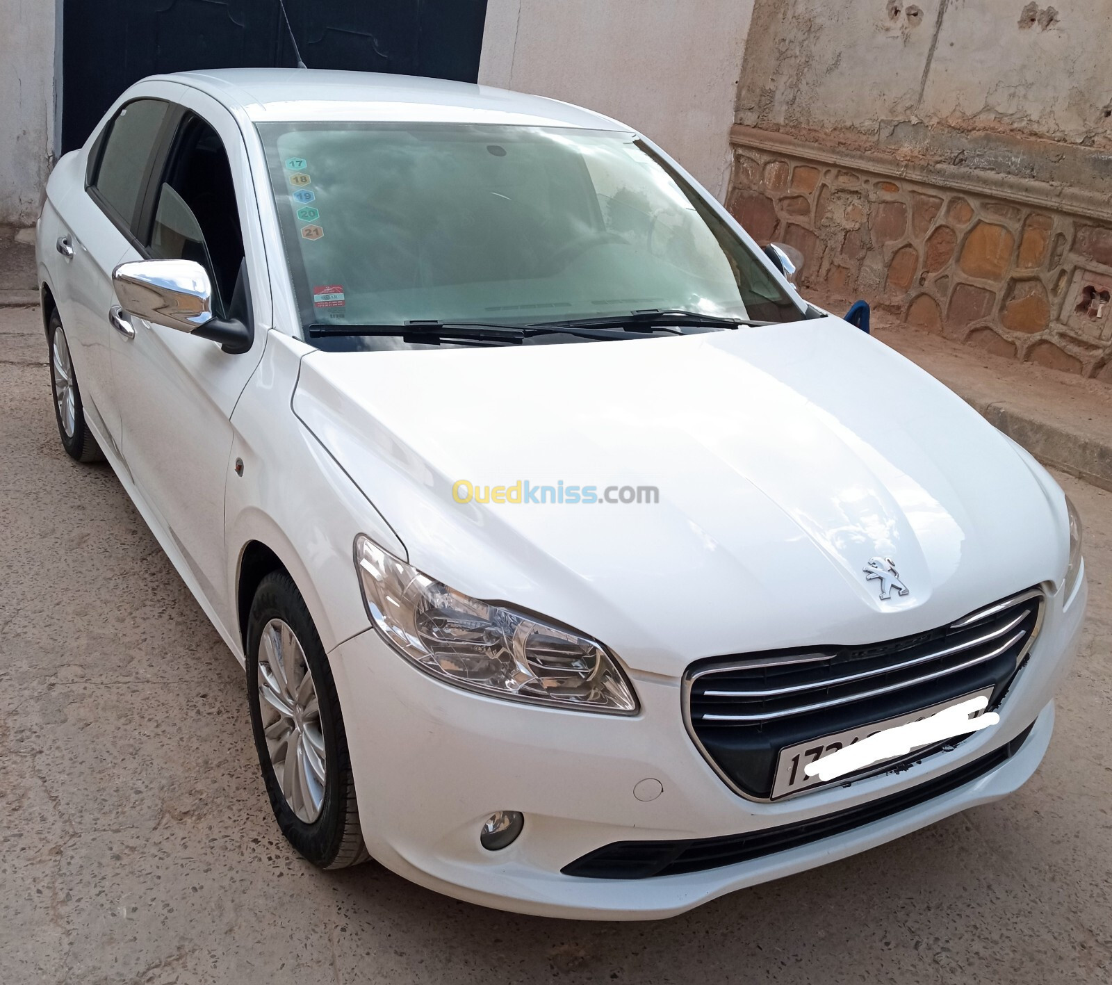 Peugeot 301 2014 Allure