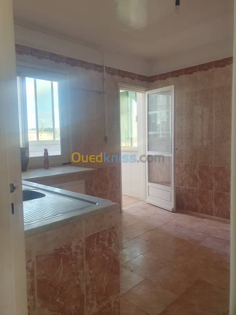 Vente Appartement F2 Alger Hydra