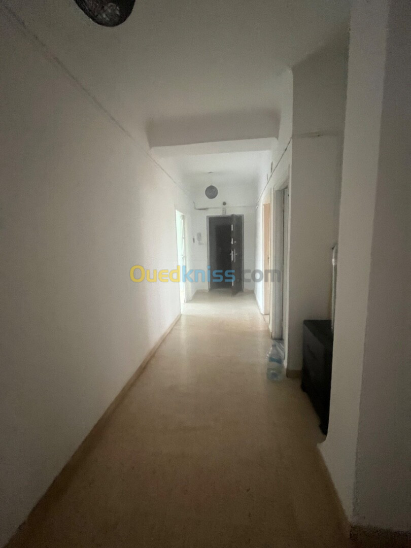 Location Appartement F3 Alger Kouba