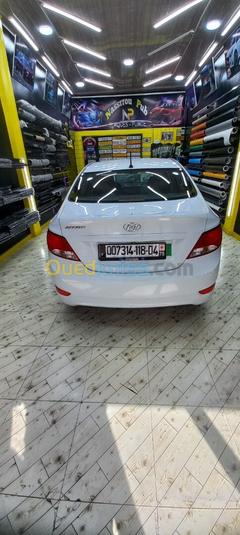 Hyundai Accent RB  4 portes 2018 Accent RB  4 portes