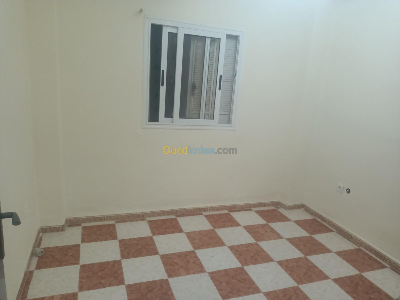 Location Appartement F4 Oran Bir el djir