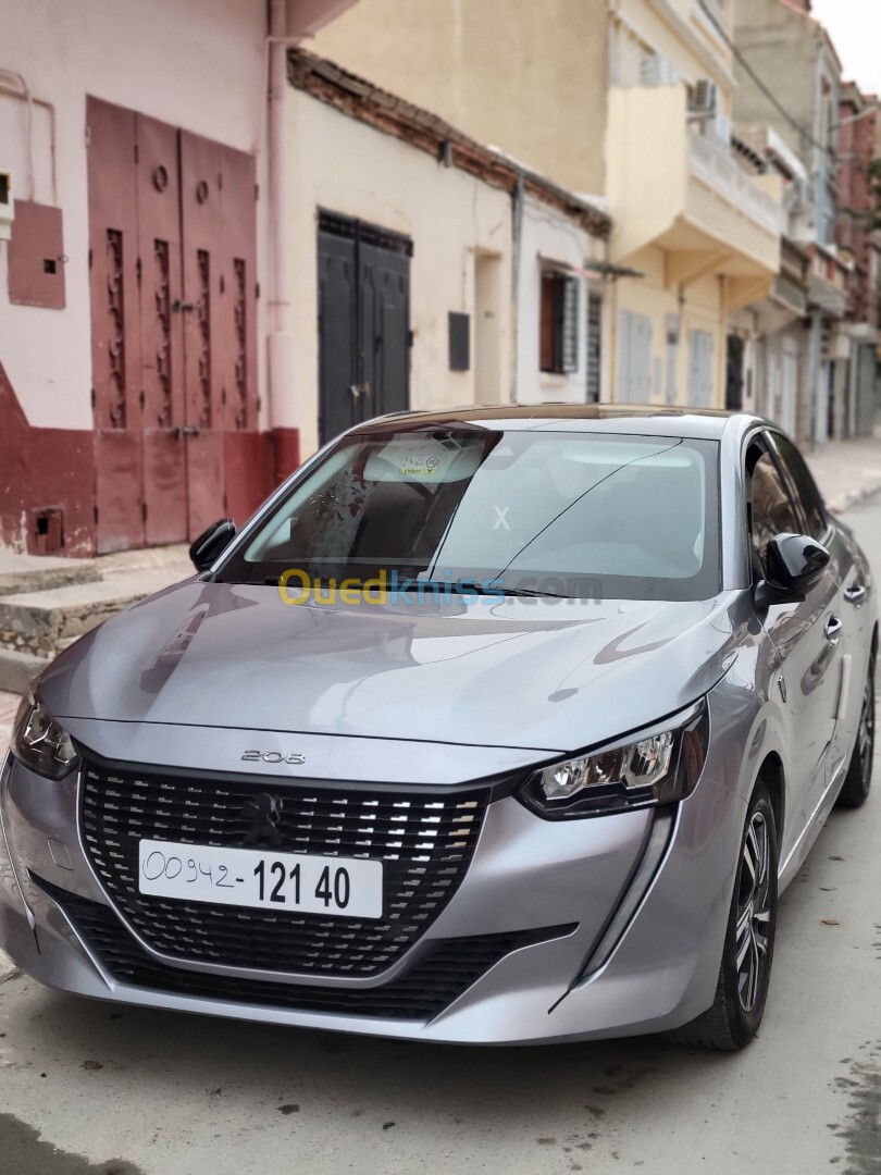 Peugeot 208 2021 Allure Facelift