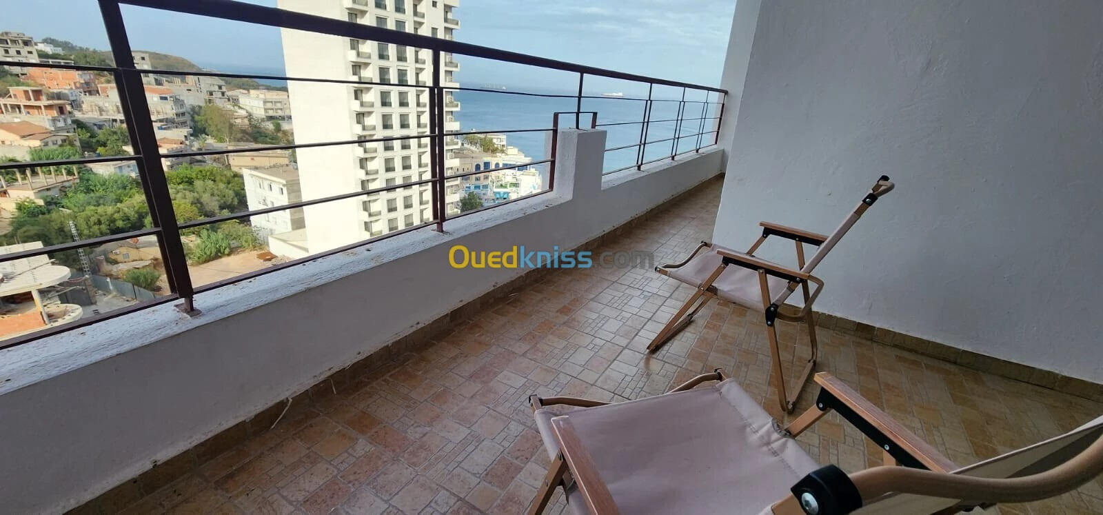 Location Appartement F4 Annaba Annaba