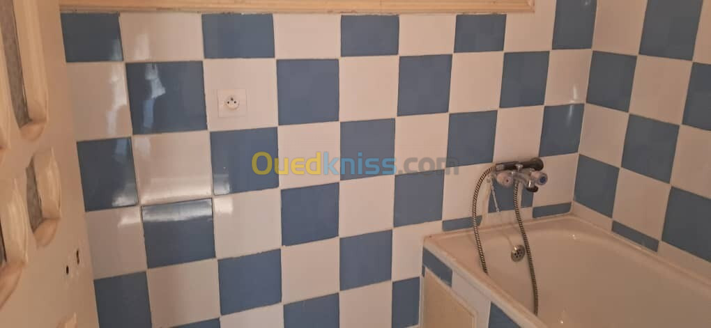 Location Appartement F3 Annaba Annaba