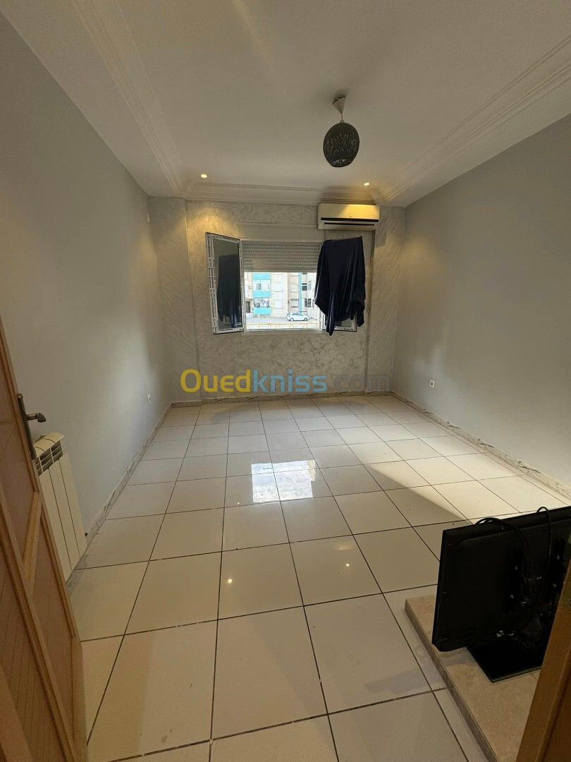 Vente Appartement F4 Annaba Annaba