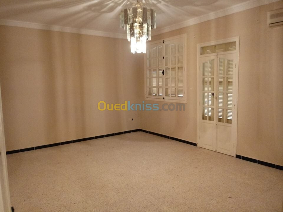 Vente Appartement F4 Annaba Annaba