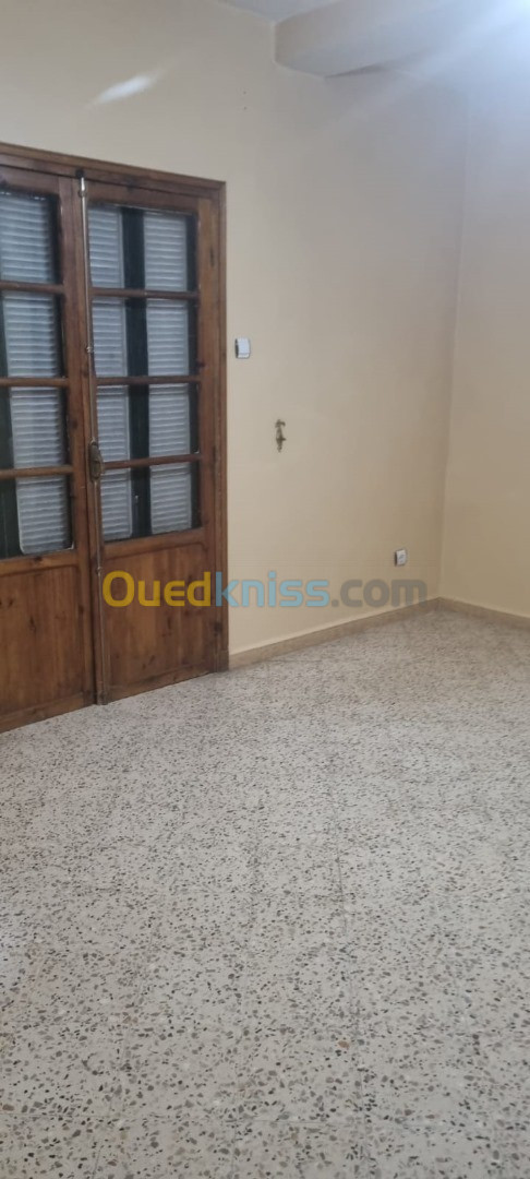 Location Appartement F3 Annaba Annaba