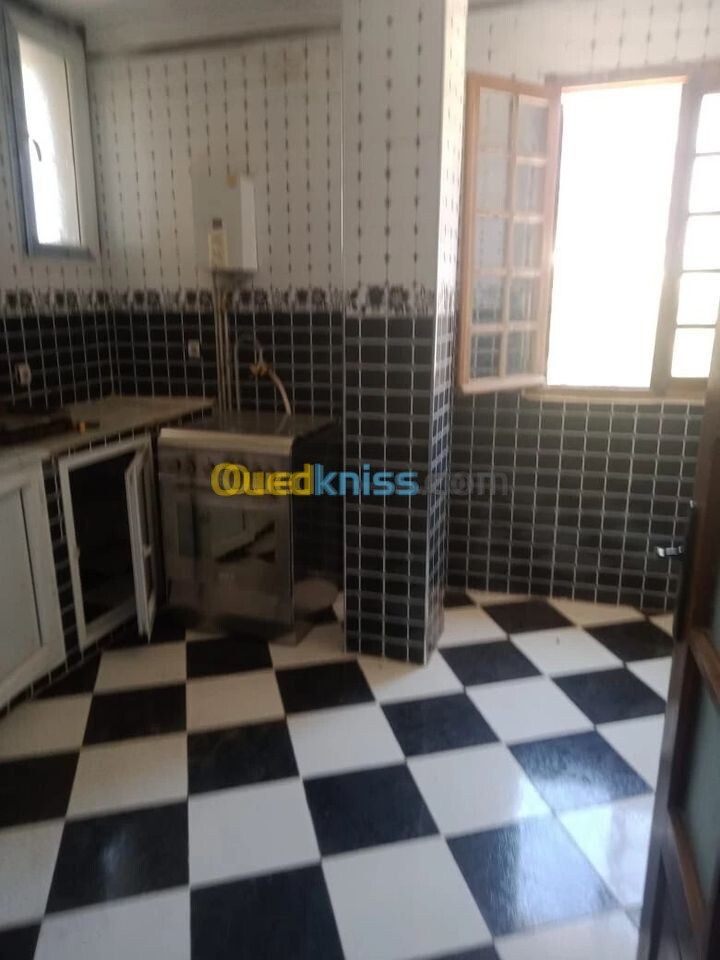 Location Niveau De Villa F4 Annaba Annaba