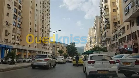 Location Appartement F4 Annaba Annaba