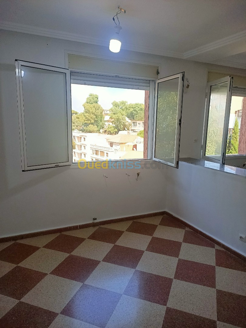 Vente Appartement F4 Alger Bouzareah