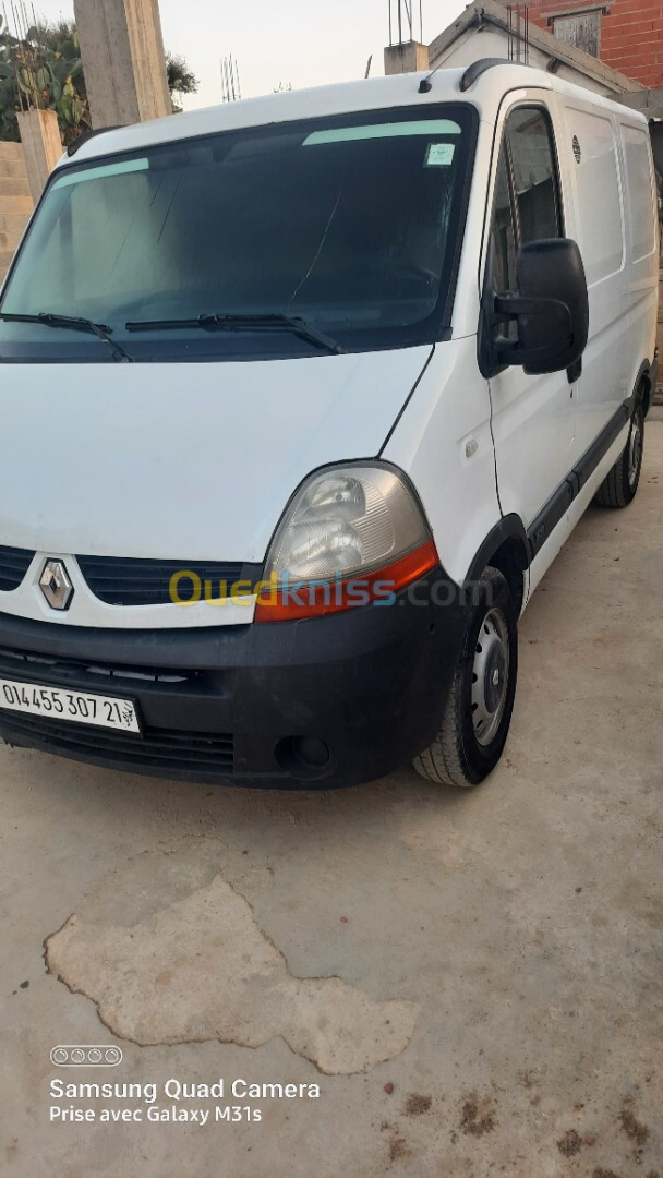 Renault Master caniche 2007