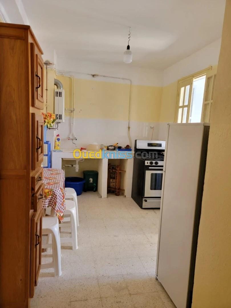 Location vacances Appartement F3 Skikda Skikda