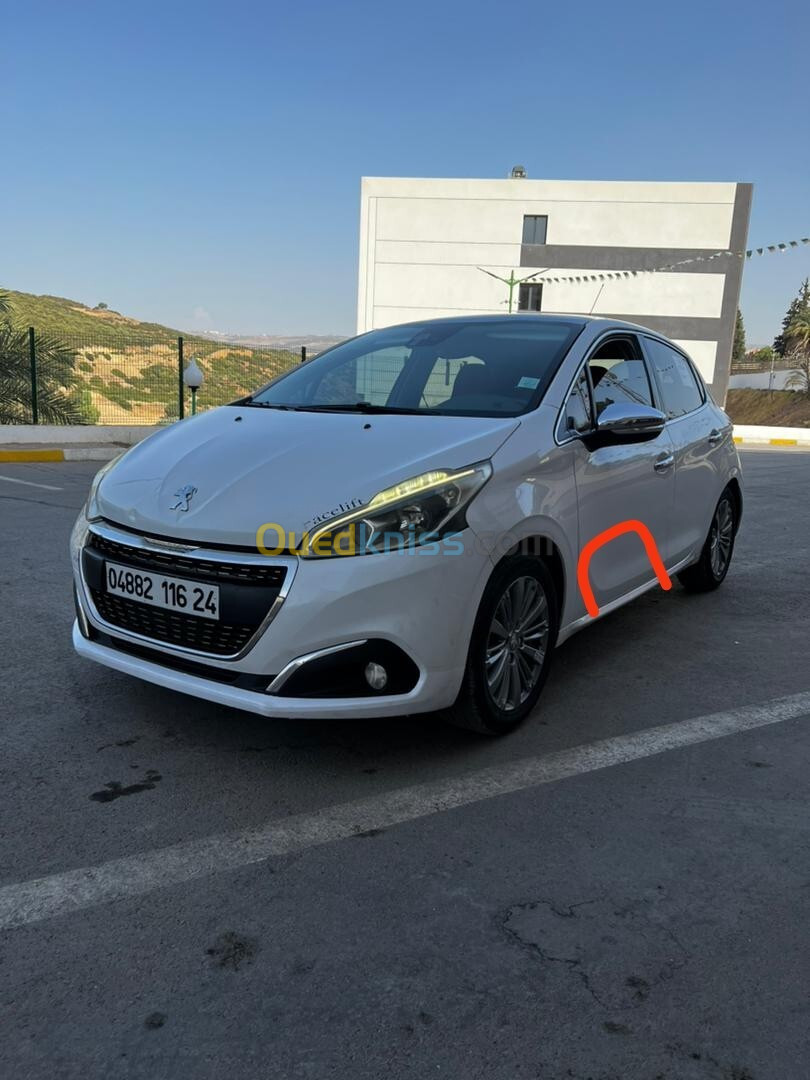 Peugeot 208 2016 Active Facelift