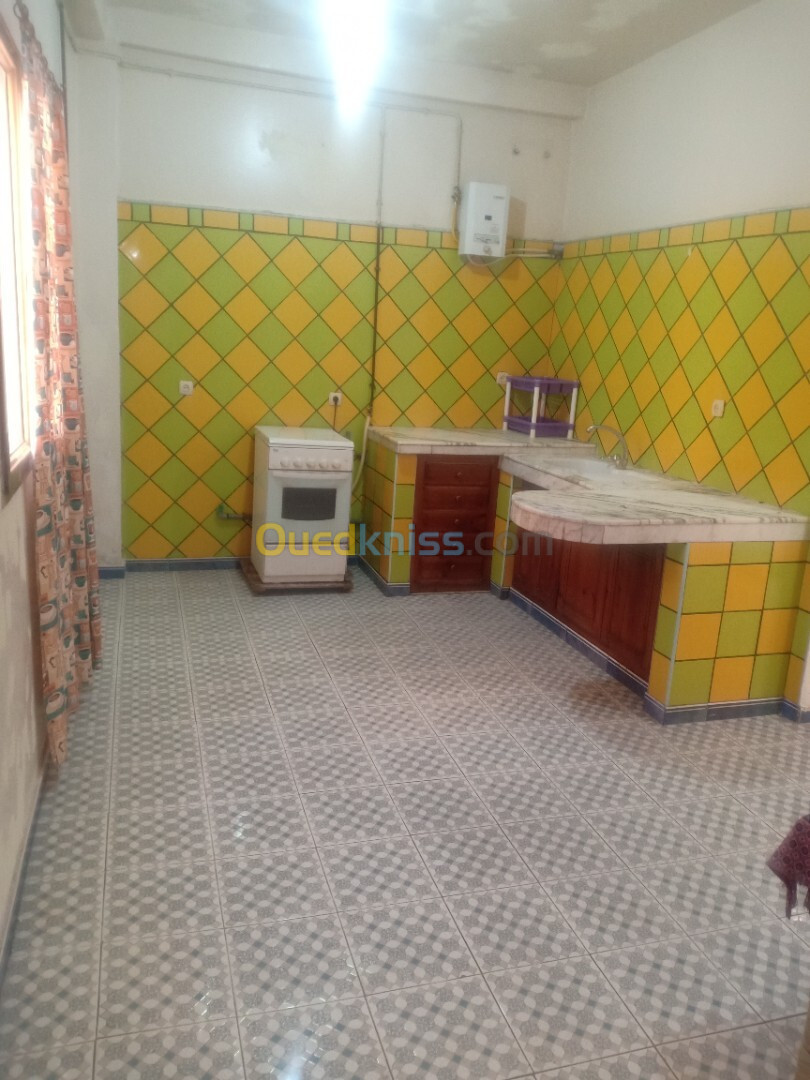 Location Appartement F3 Oran Ain el turck