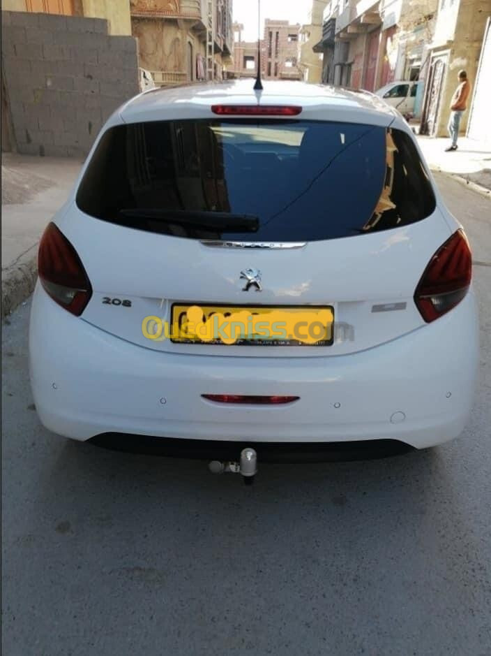 Peugeot 208 2016 Allure