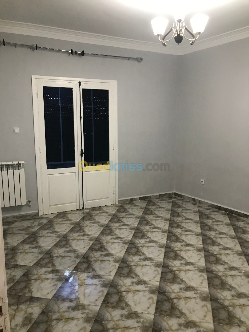 Location Appartement F3 Alger Hraoua